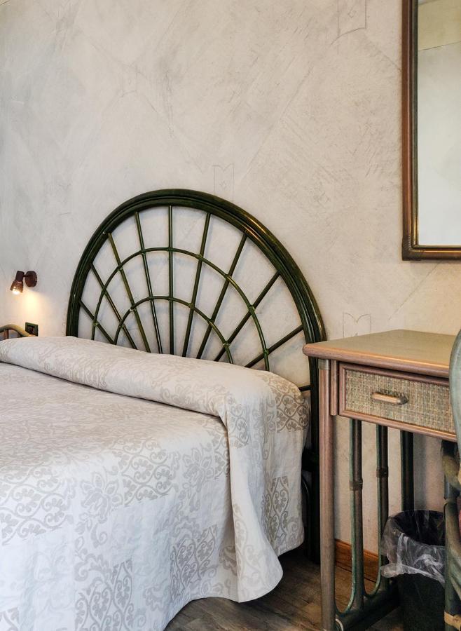 Hotel Castello S. Antonio Lazise Exterior photo