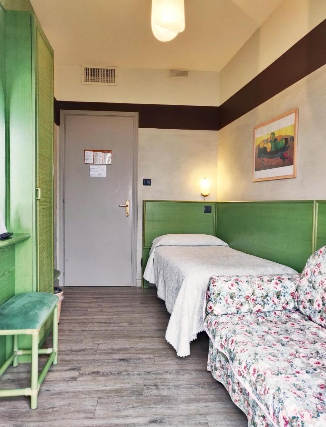 Hotel Castello S. Antonio Lazise Exterior photo